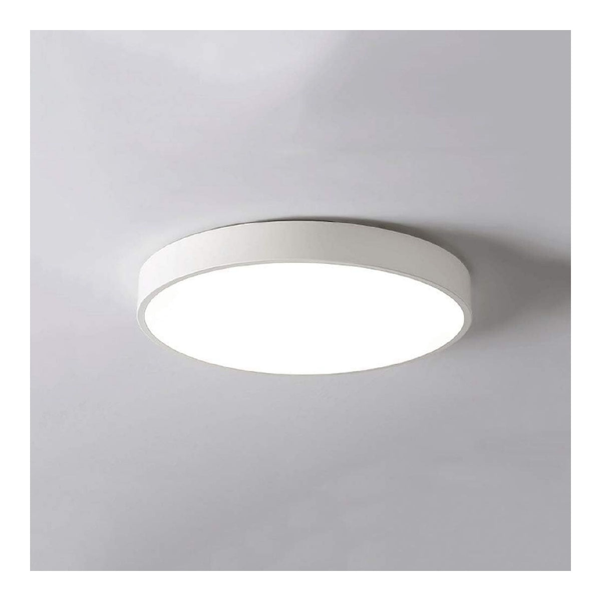 Plafonnier Ambre et Rouge au style moderne avec conception fonctionnelle