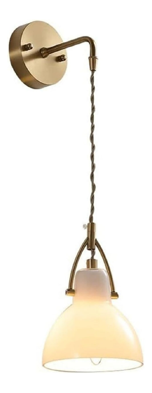 Eclairage Ambre et Cuivre contemporain en version applique murale 60W E14