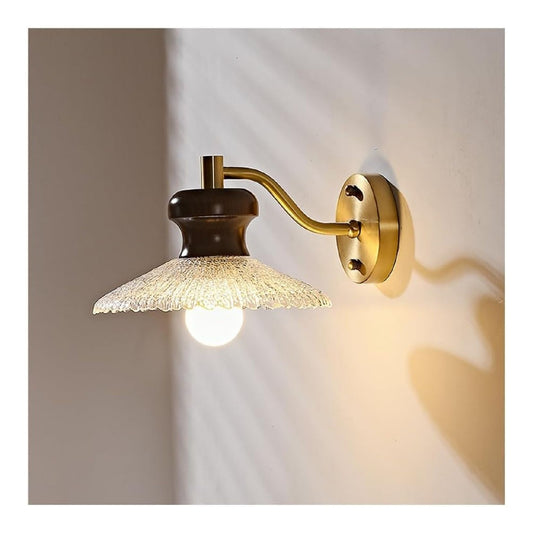 Applique murale Dore et Ambre au style moderne avec conception fonctionnelle